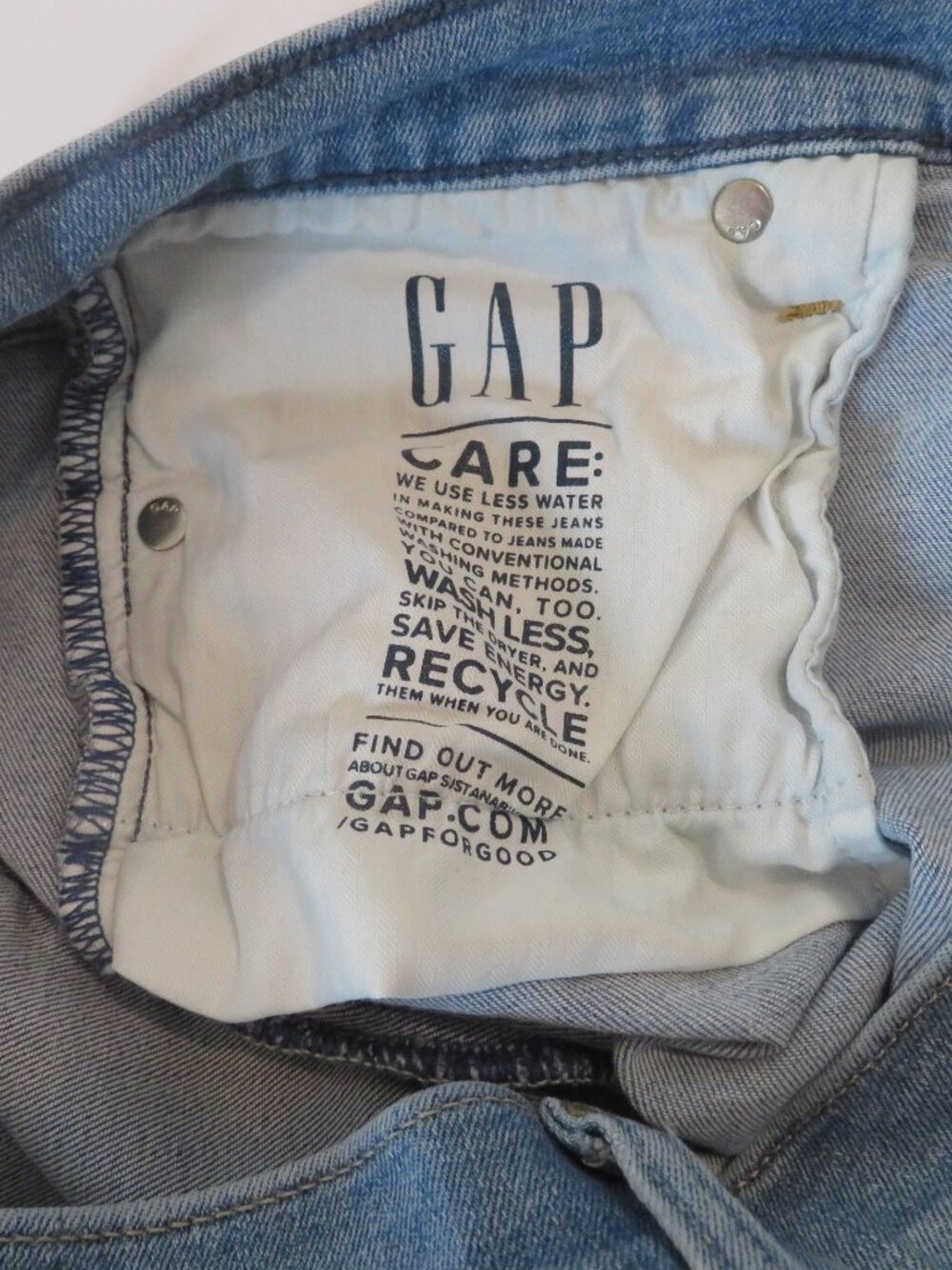 GAP-Women's Classic Straight Mid Rise Jeans - Size 29 (8R) - Good Condition - Picture 10 of 10